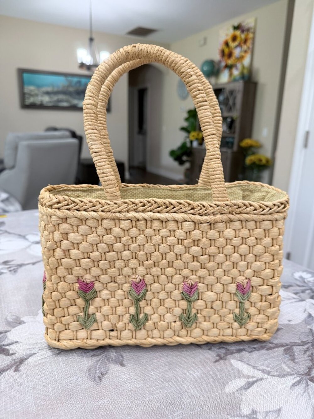 Vintage Style Corn Husk Woven Basket Purse Embroidered Tulip Floral Tote - Picture 2 of 10